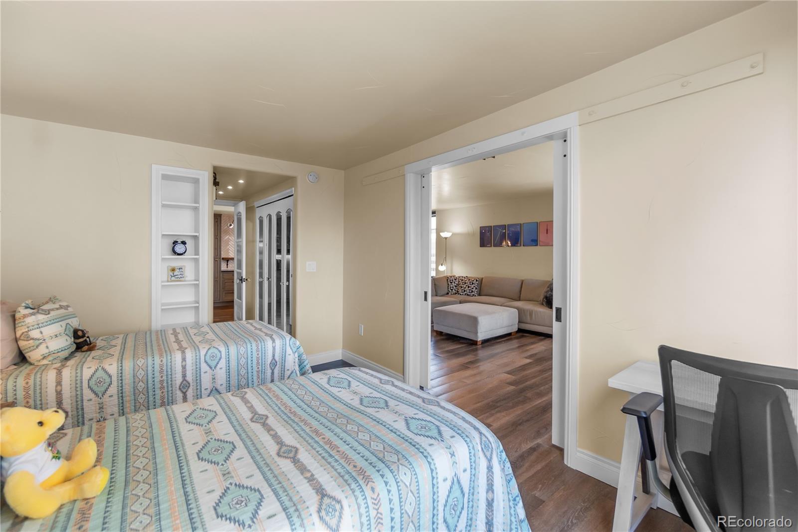 MLS Image #25 for 1625  larimer street 1705,denver, Colorado