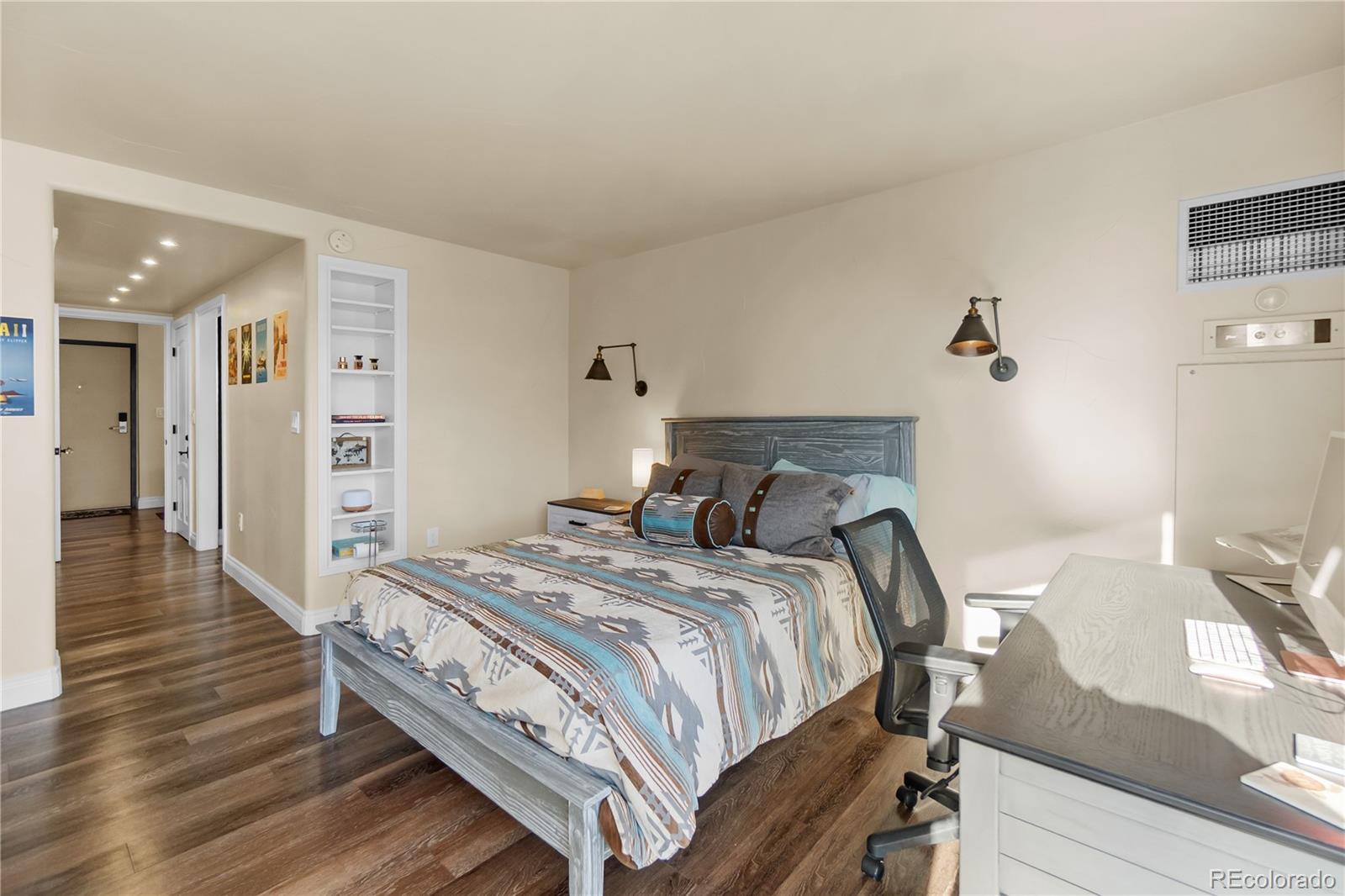 MLS Image #33 for 1625  larimer street 1705,denver, Colorado