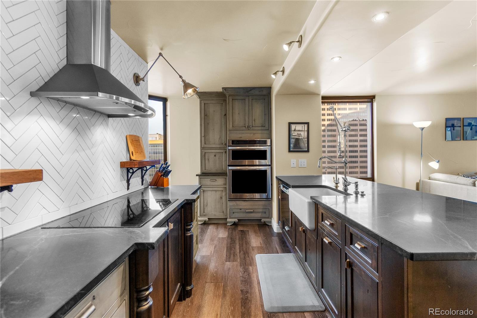 MLS Image #6 for 1625  larimer street 1705,denver, Colorado