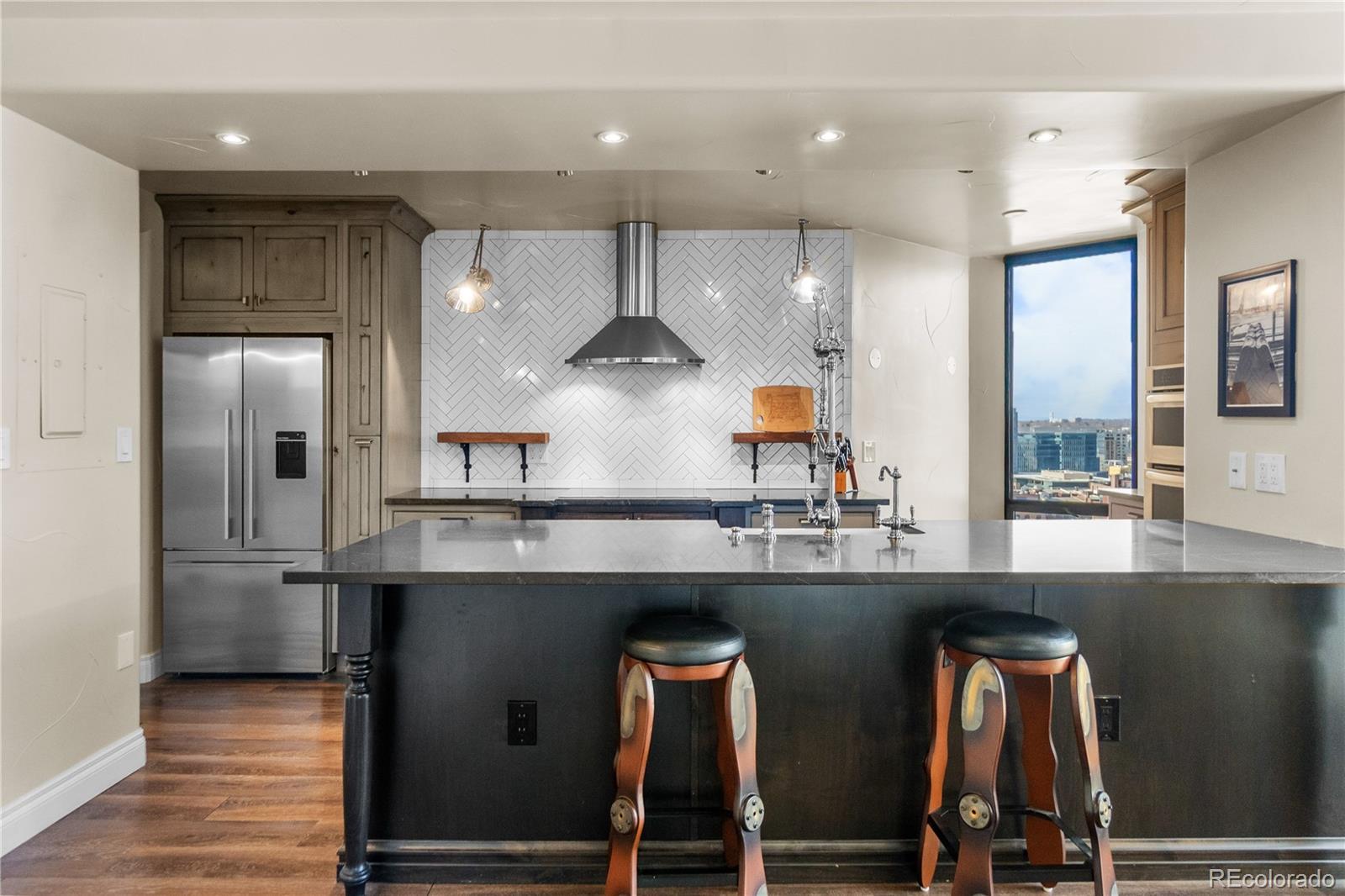 MLS Image #7 for 1625  larimer street 1705,denver, Colorado
