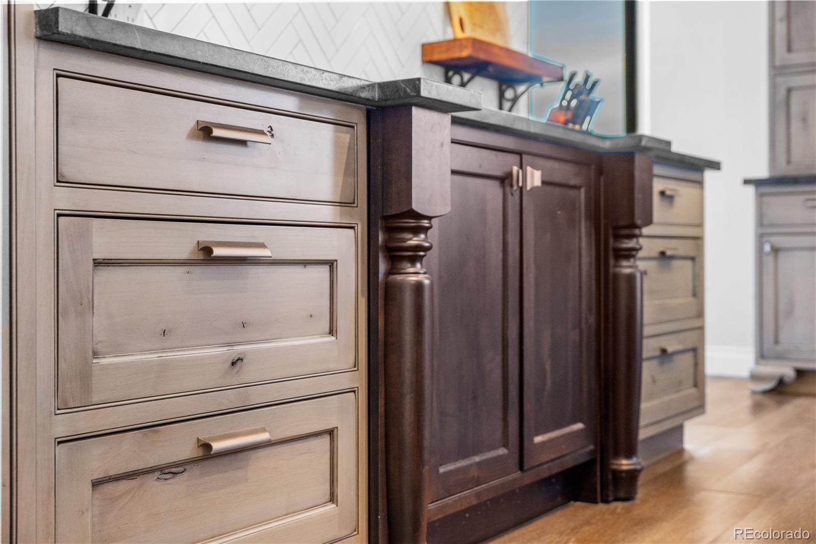 MLS Image #8 for 1625  larimer street 1705,denver, Colorado