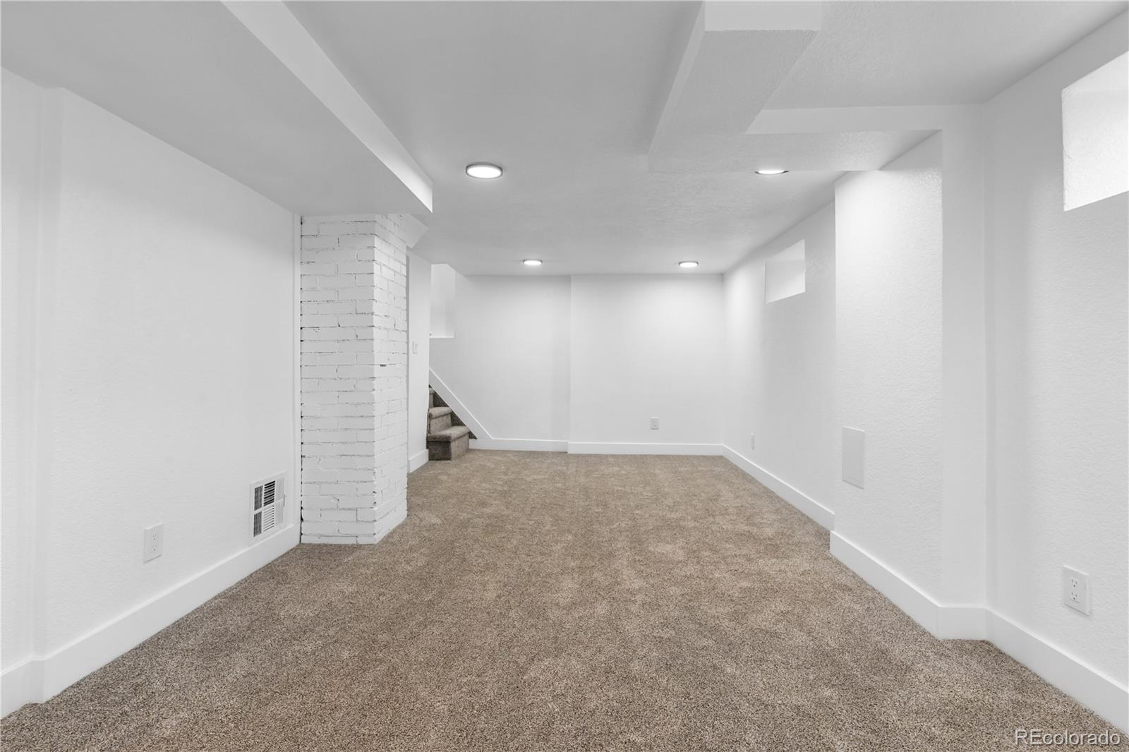 MLS Image #12 for 3217 n clayton street,denver, Colorado