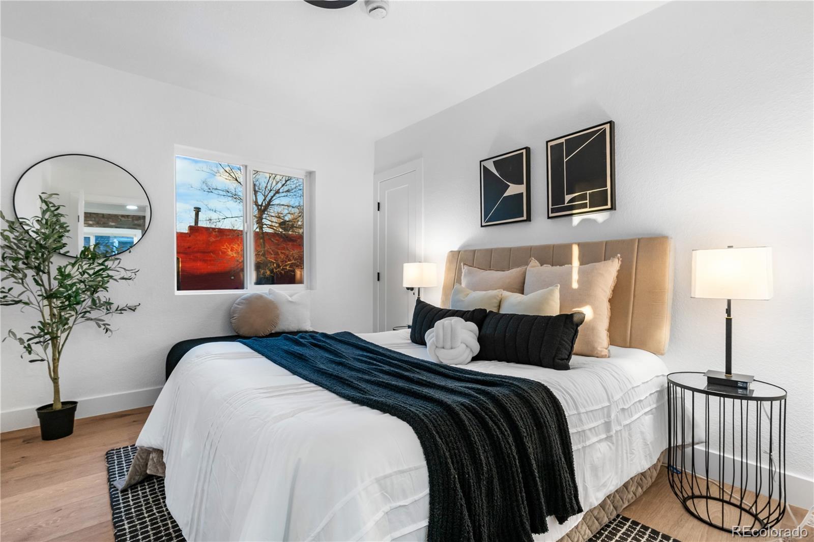 MLS Image #8 for 3217 n clayton street,denver, Colorado