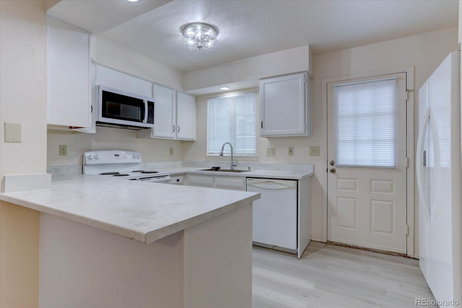 MLS Image #7 for 19842  summerset lane,parker, Colorado
