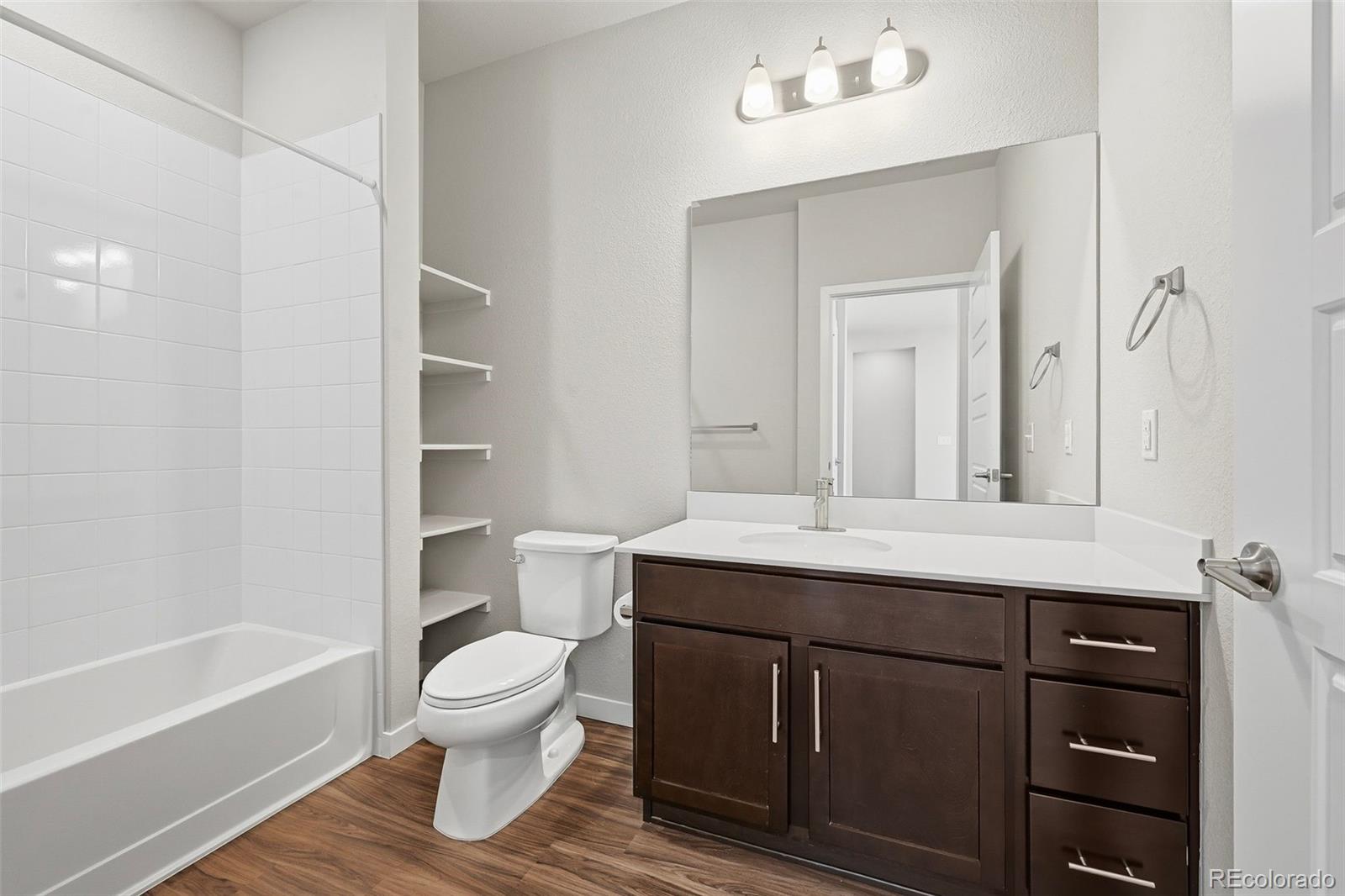 MLS Image #12 for 420 e fremont place,littleton, Colorado