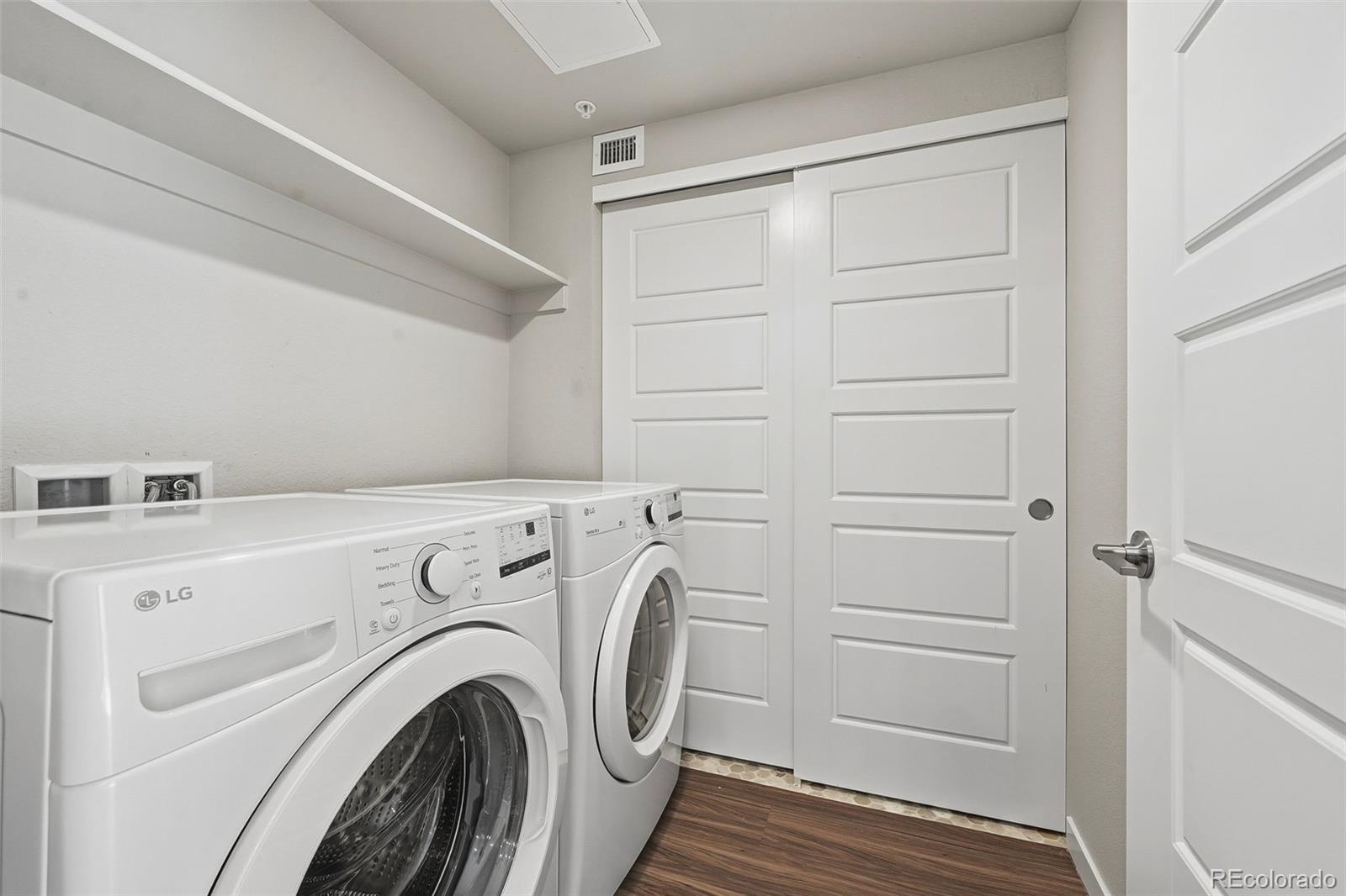 MLS Image #13 for 420 e fremont place,littleton, Colorado