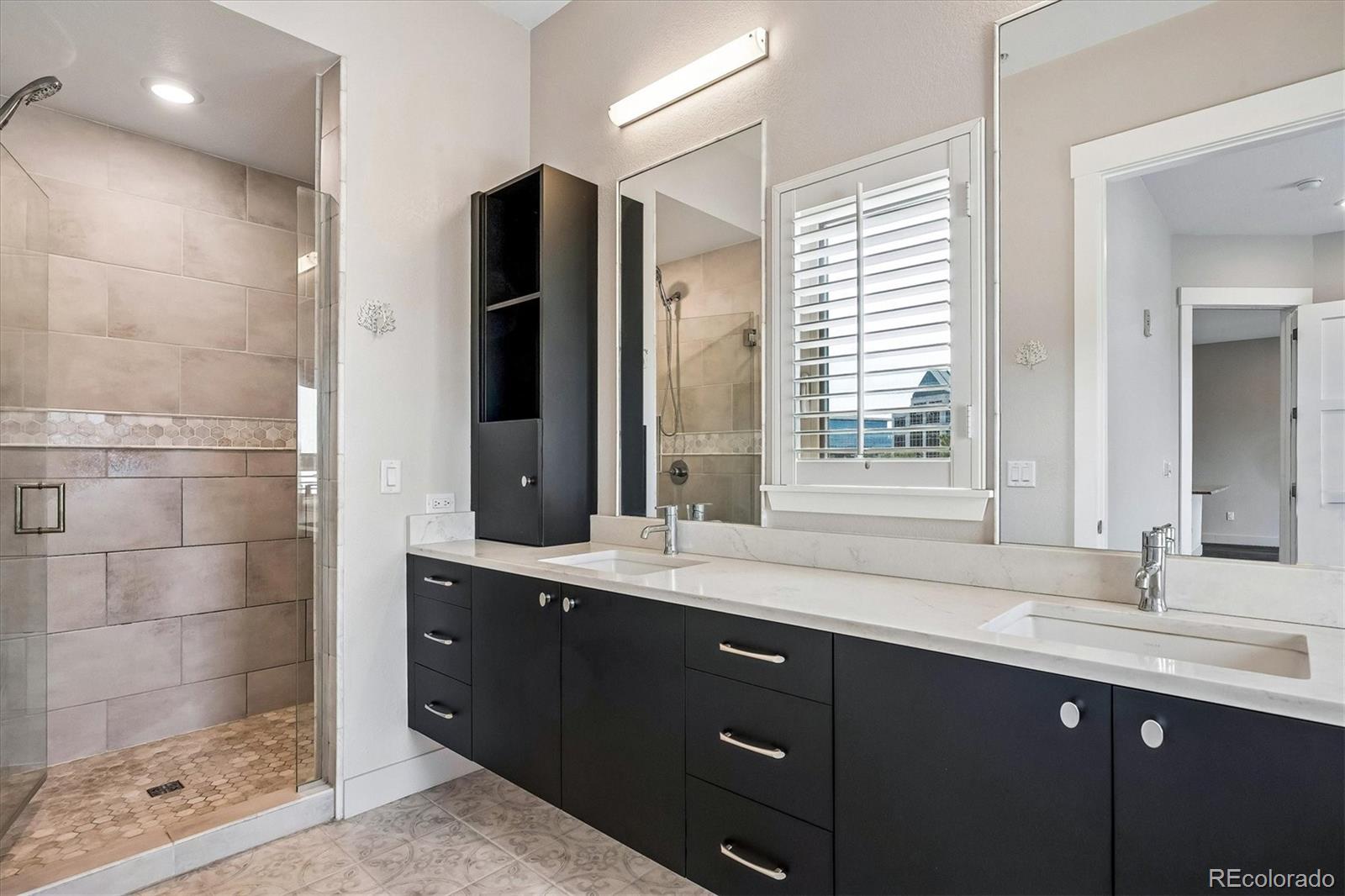 MLS Image #11 for 4885 s monaco street 207,denver, Colorado