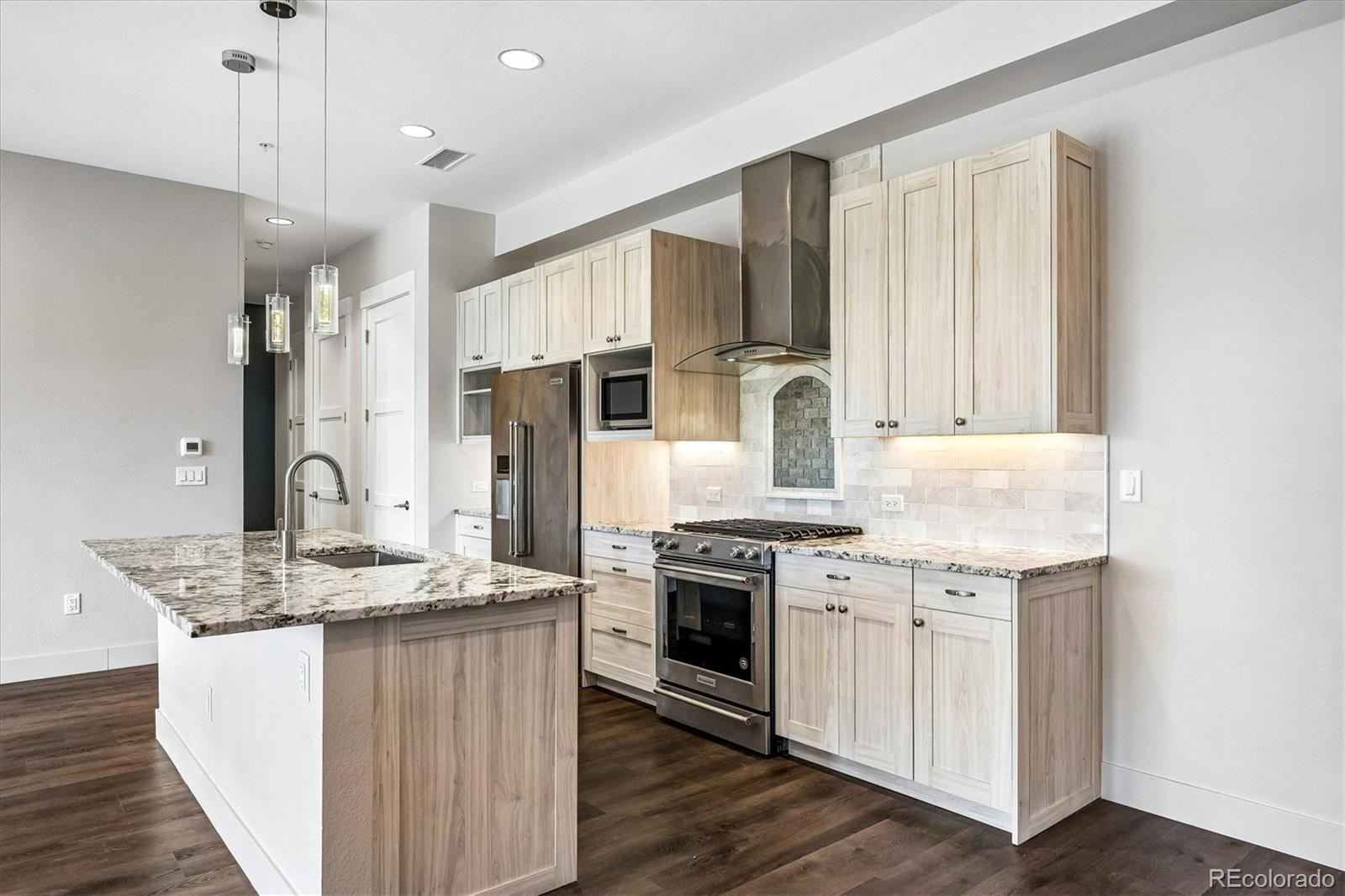 MLS Image #26 for 4885 s monaco street 207,denver, Colorado