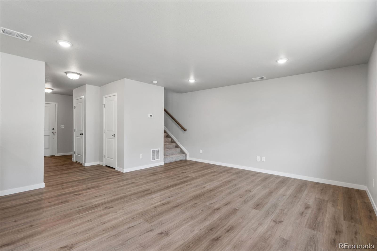 MLS Image #5 for 736 n carrie court,watkins, Colorado