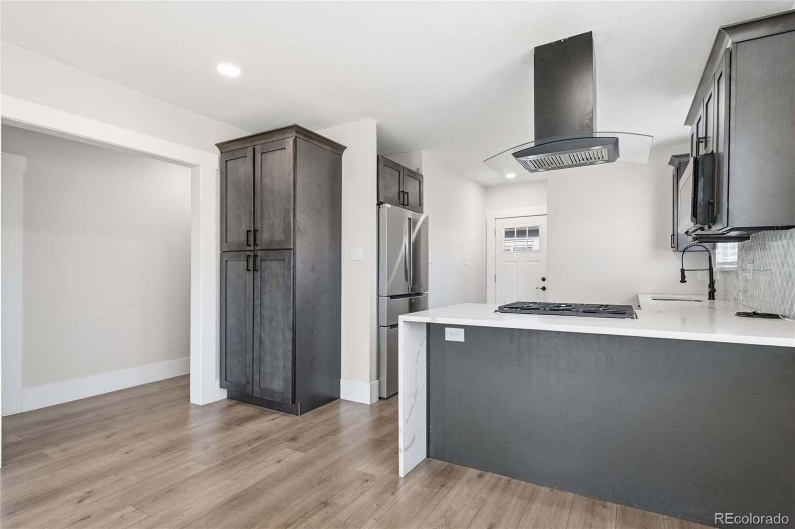 MLS Image #13 for 3417 w alaska place,denver, Colorado