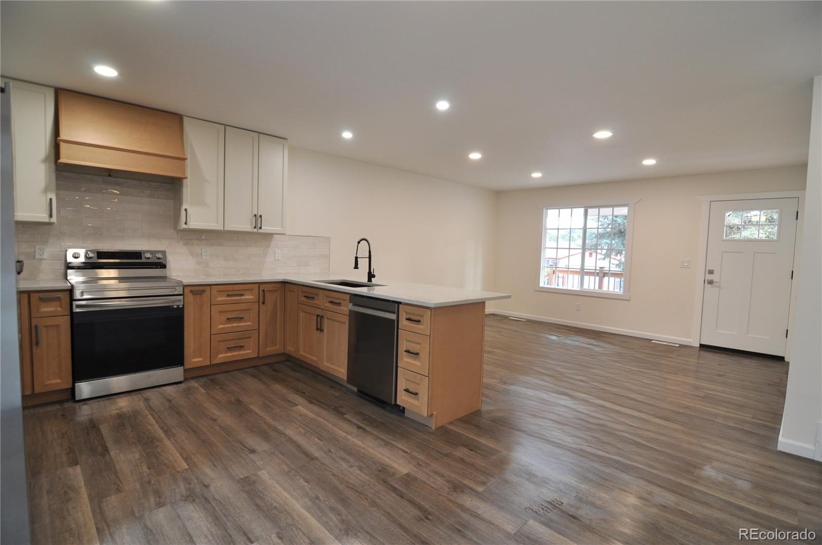 MLS Image #10 for 995  oakwood drive,castle rock, Colorado