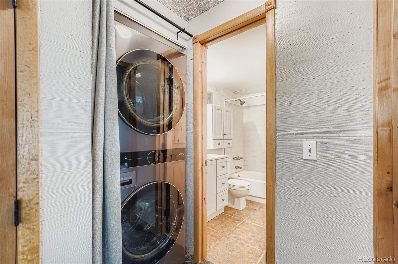MLS Image #11 for 2469 s xanadu way a,aurora, Colorado