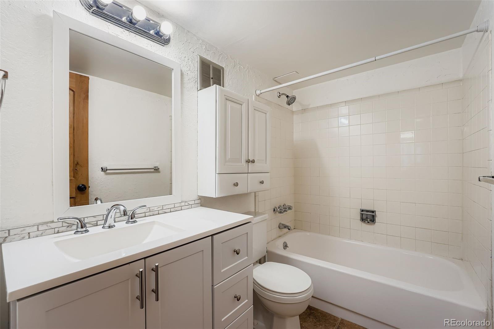 MLS Image #8 for 2469 s xanadu way a,aurora, Colorado