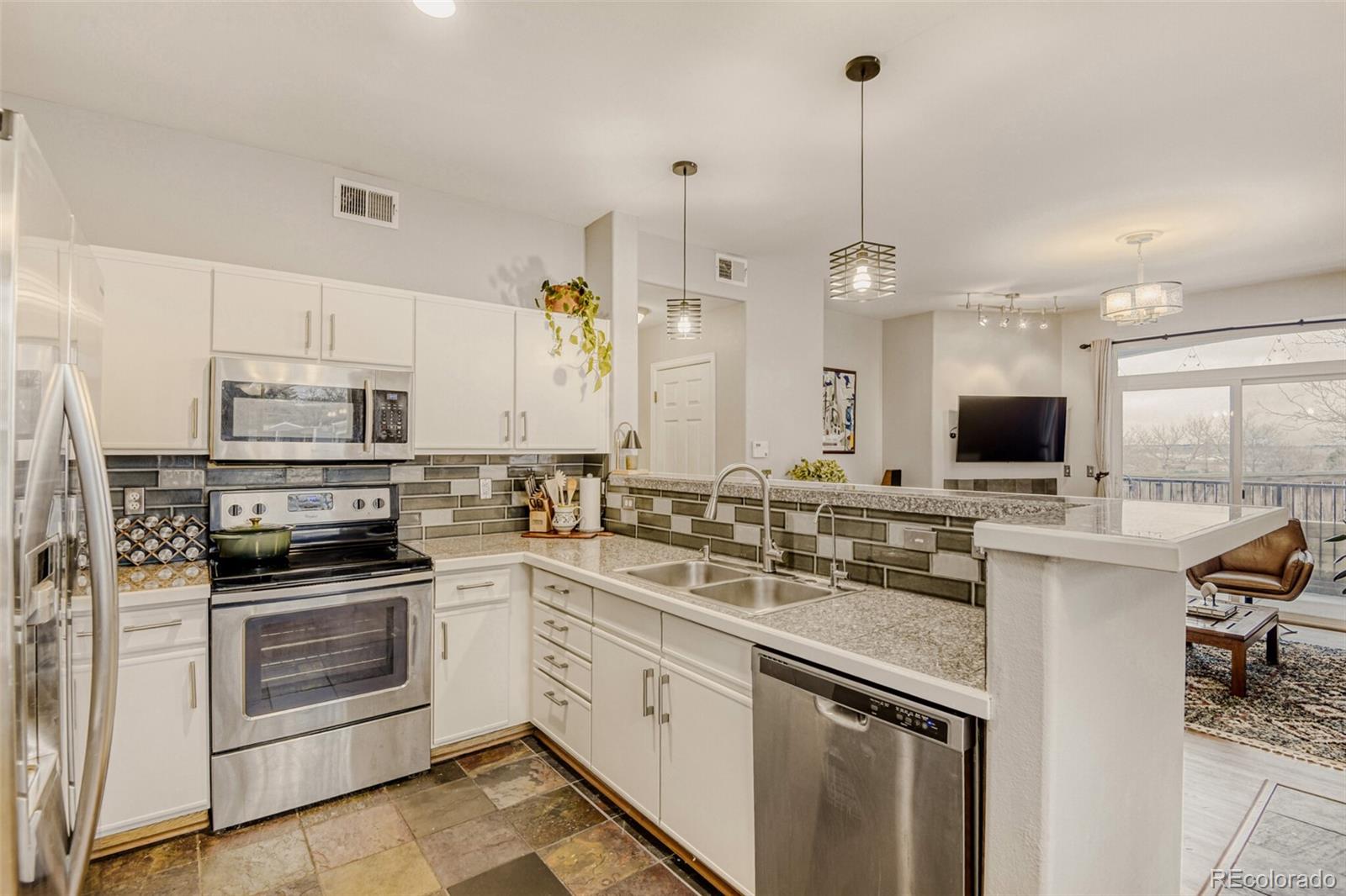 MLS Image #13 for 8500 e jefferson avenue 10g,denver, Colorado