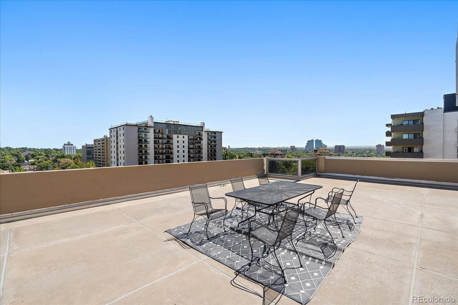 MLS Image #12 for 888 n logan street 4f,denver, Colorado