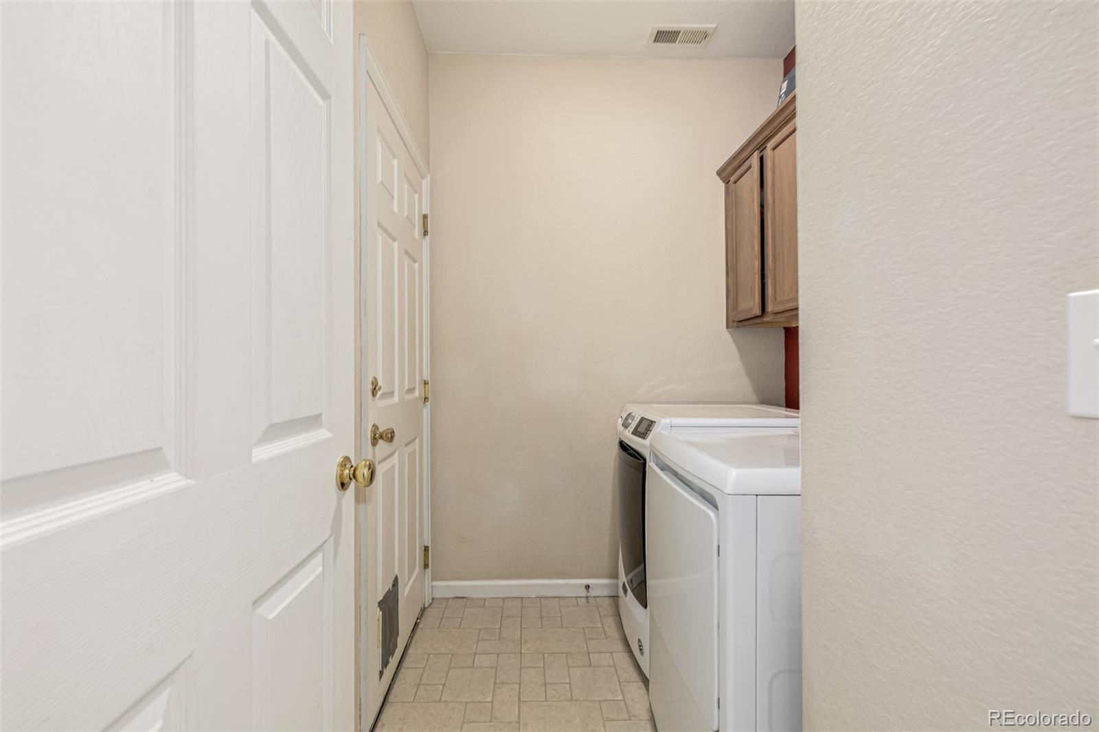 MLS Image #28 for 2002  ance street,strasburg, Colorado