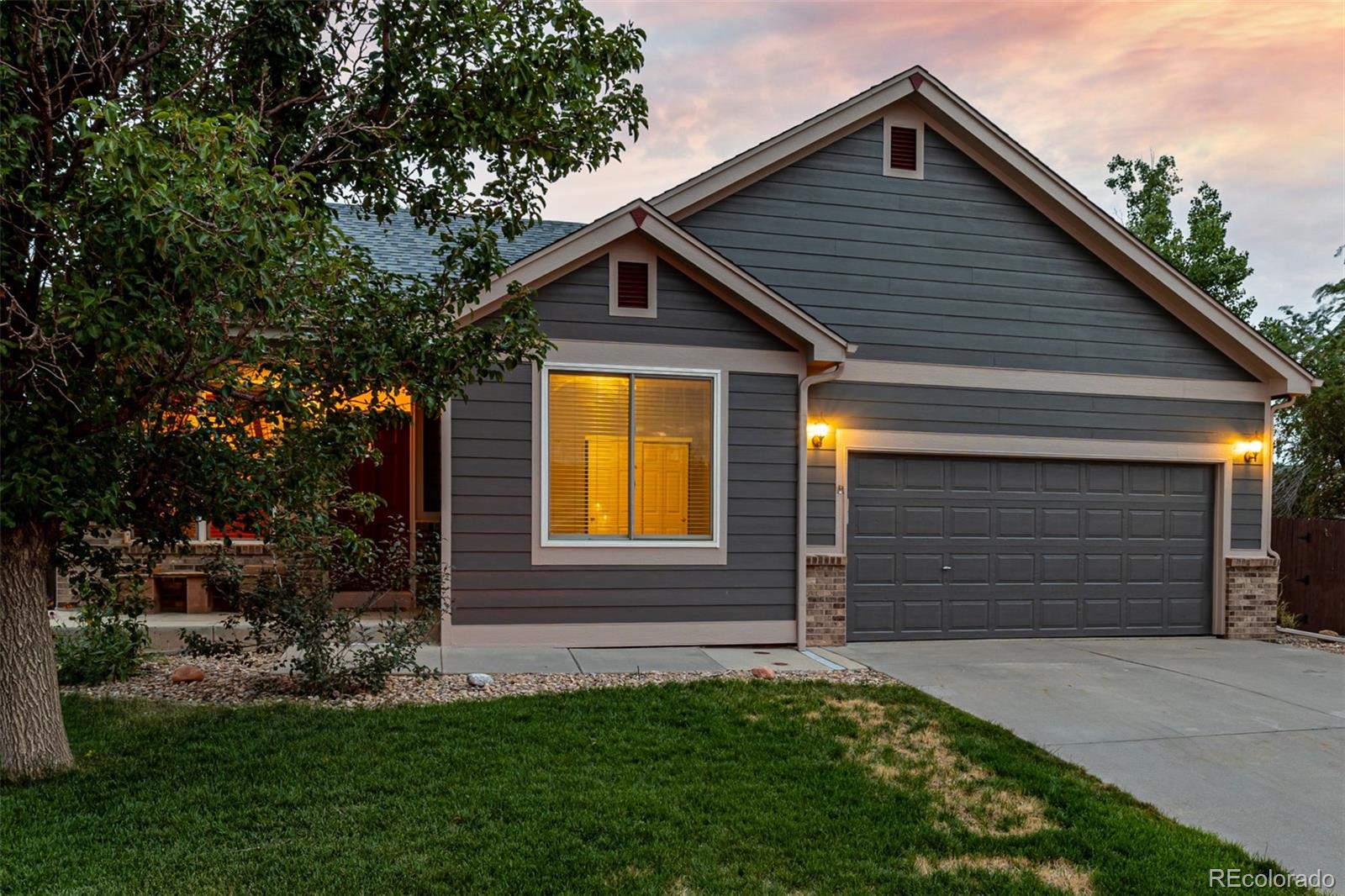 MLS Image #4 for 2002  ance street,strasburg, Colorado