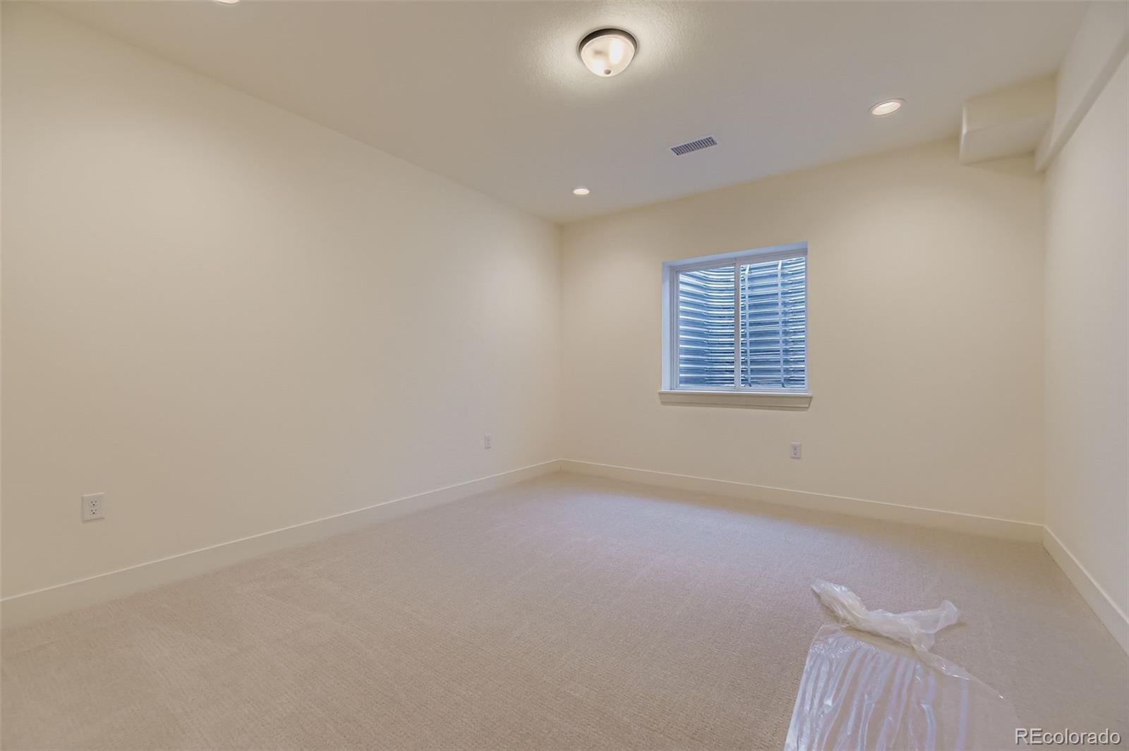 MLS Image #19 for 8942 s riviera way,aurora, Colorado