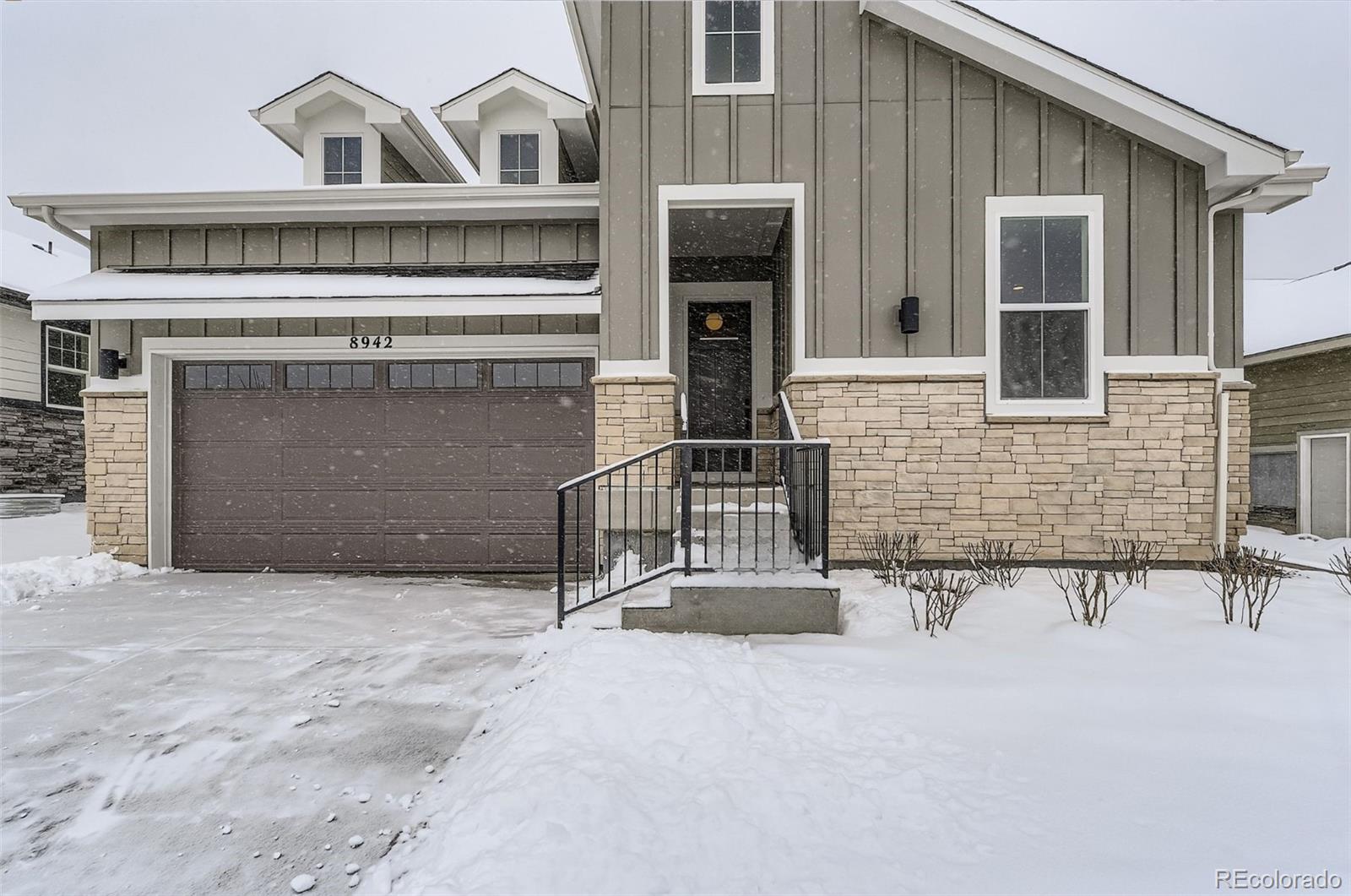MLS Image #2 for 8942 s riviera way,aurora, Colorado