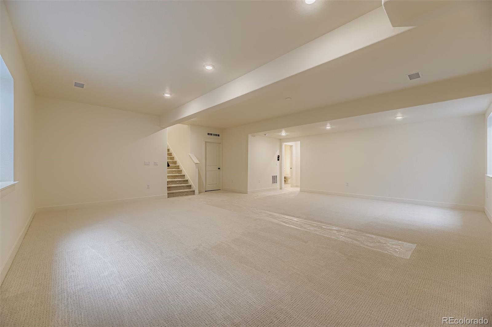 MLS Image #21 for 8942 s riviera way,aurora, Colorado
