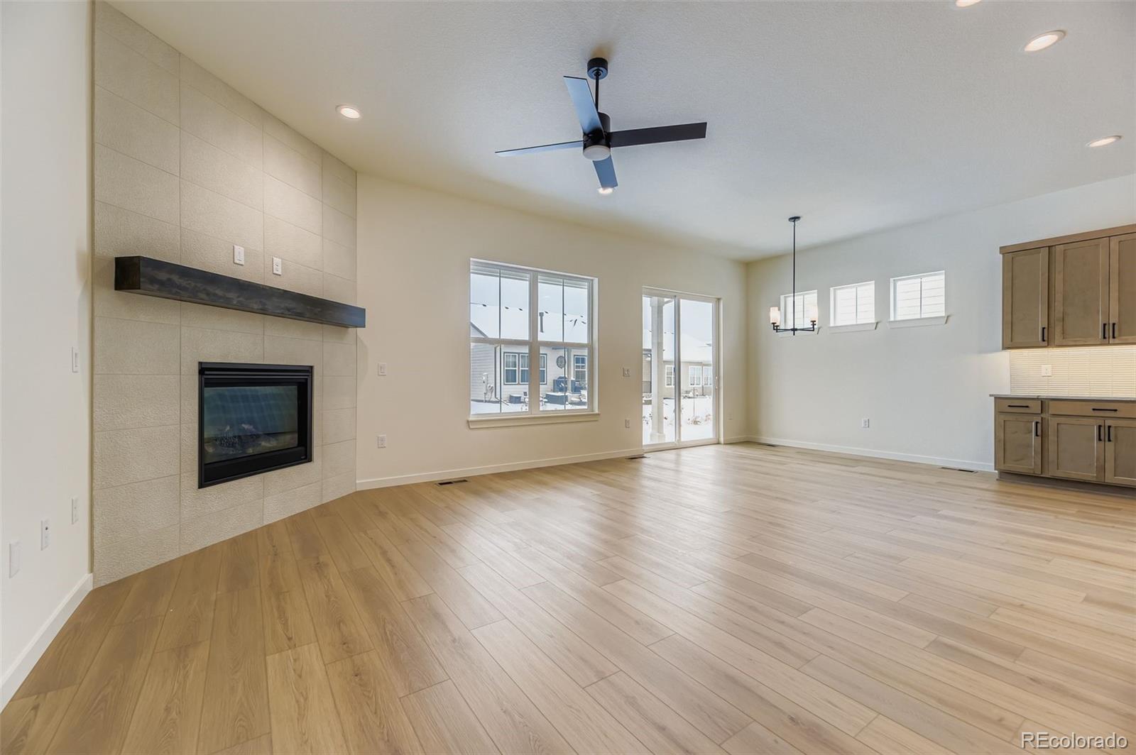 MLS Image #4 for 8942 s riviera way,aurora, Colorado