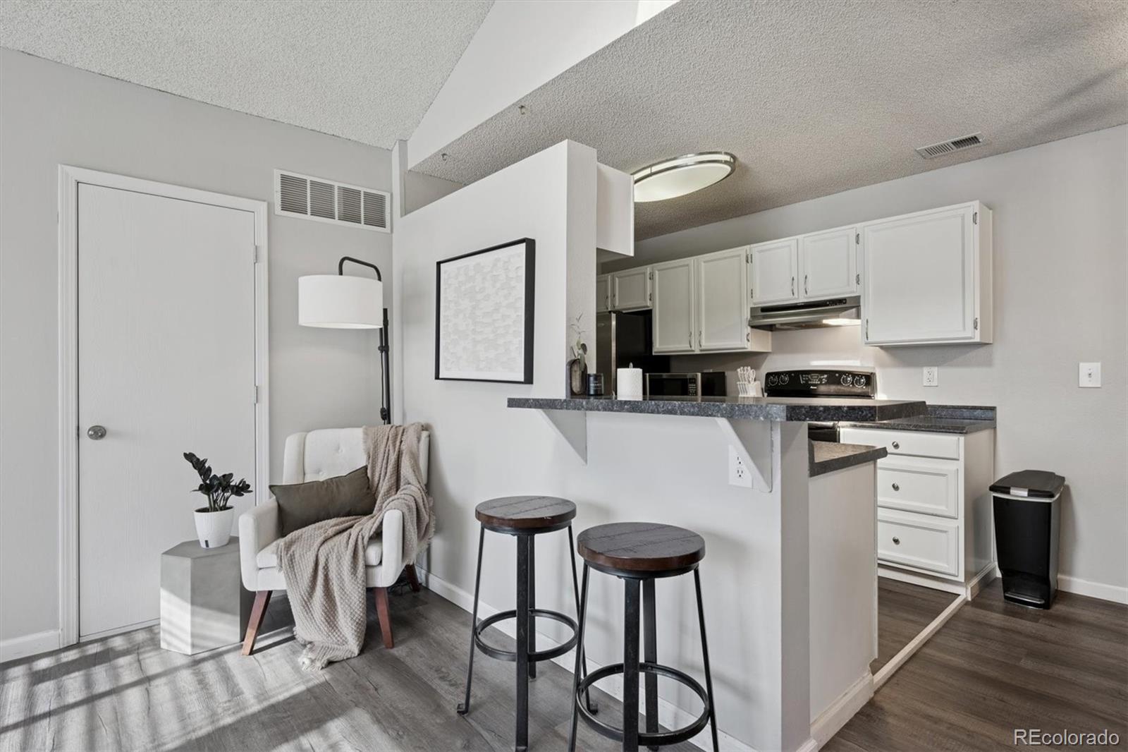 MLS Image #3 for 10233 w 80th drive,arvada, Colorado