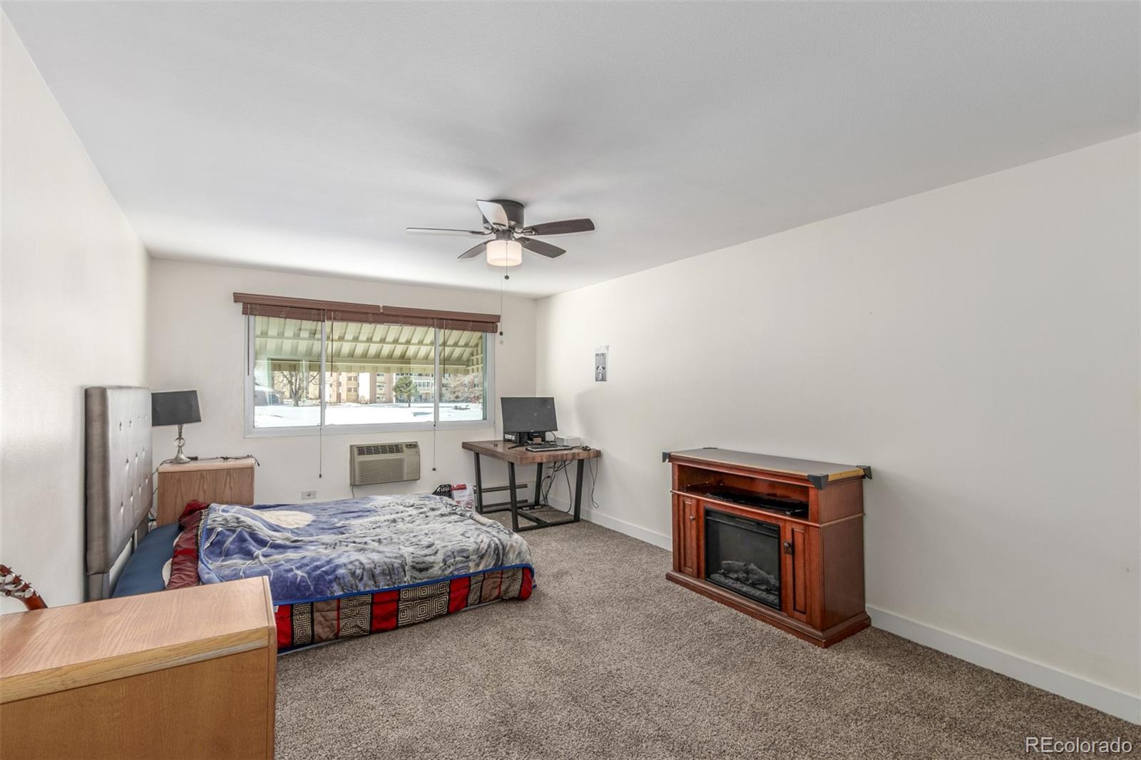 MLS Image #17 for 725 s clinton street 7b,denver, Colorado