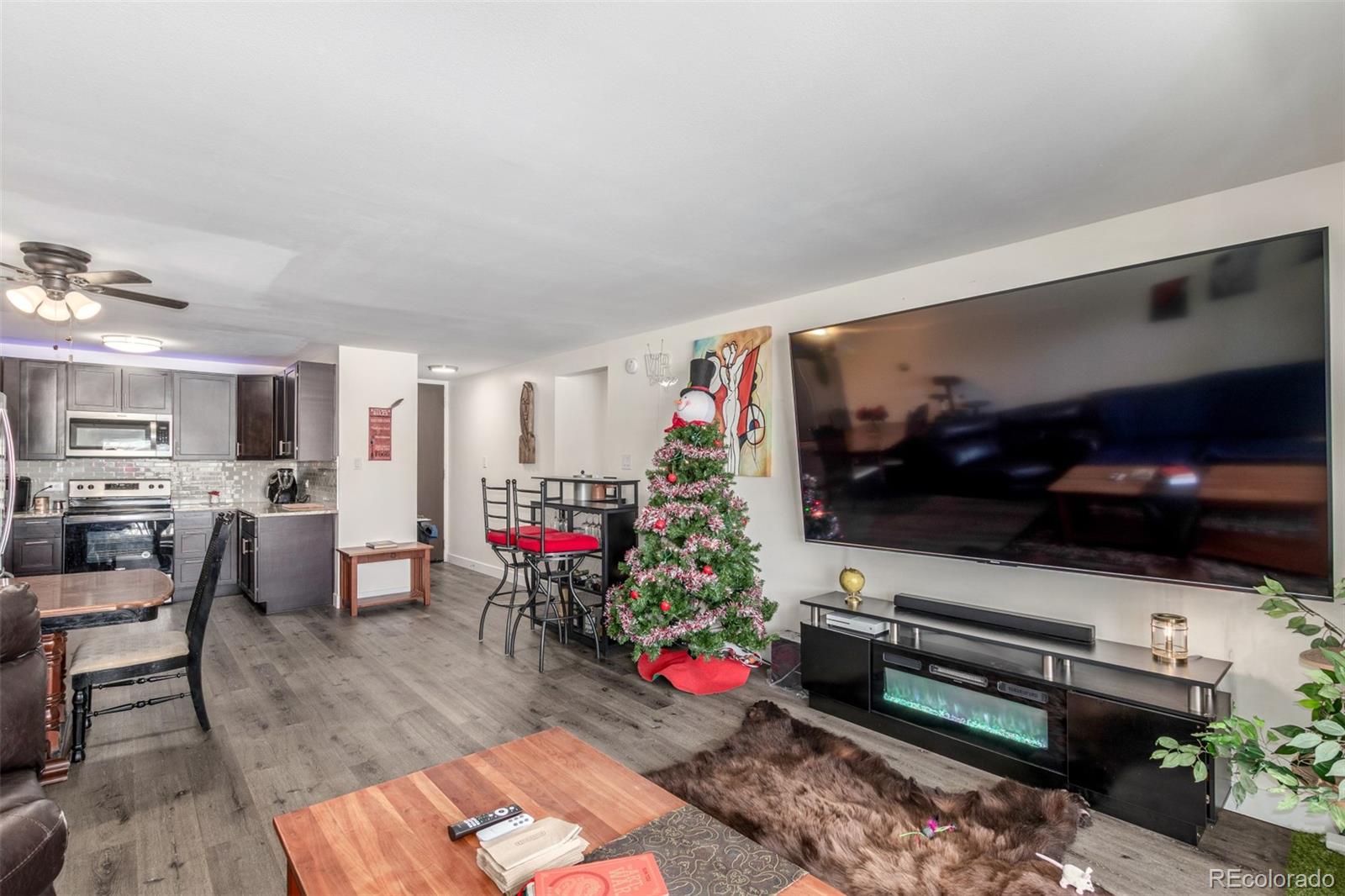 MLS Image #6 for 725 s clinton street 7b,denver, Colorado