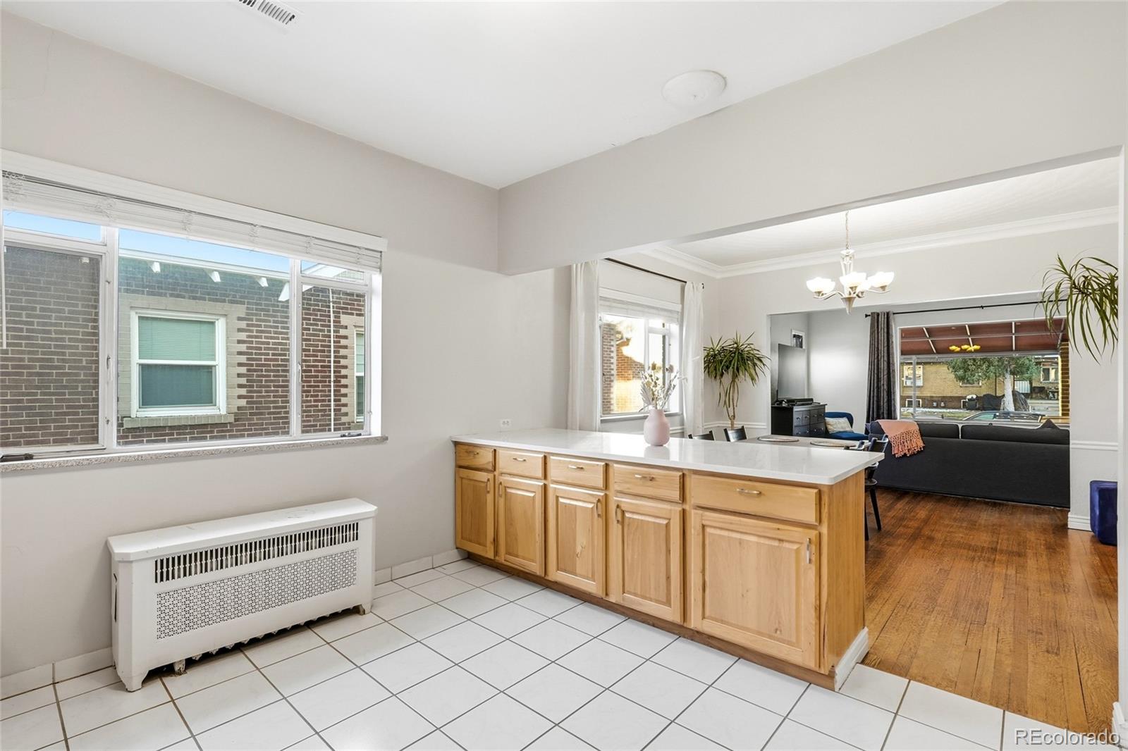 MLS Image #11 for 1416  stuart street,denver, Colorado