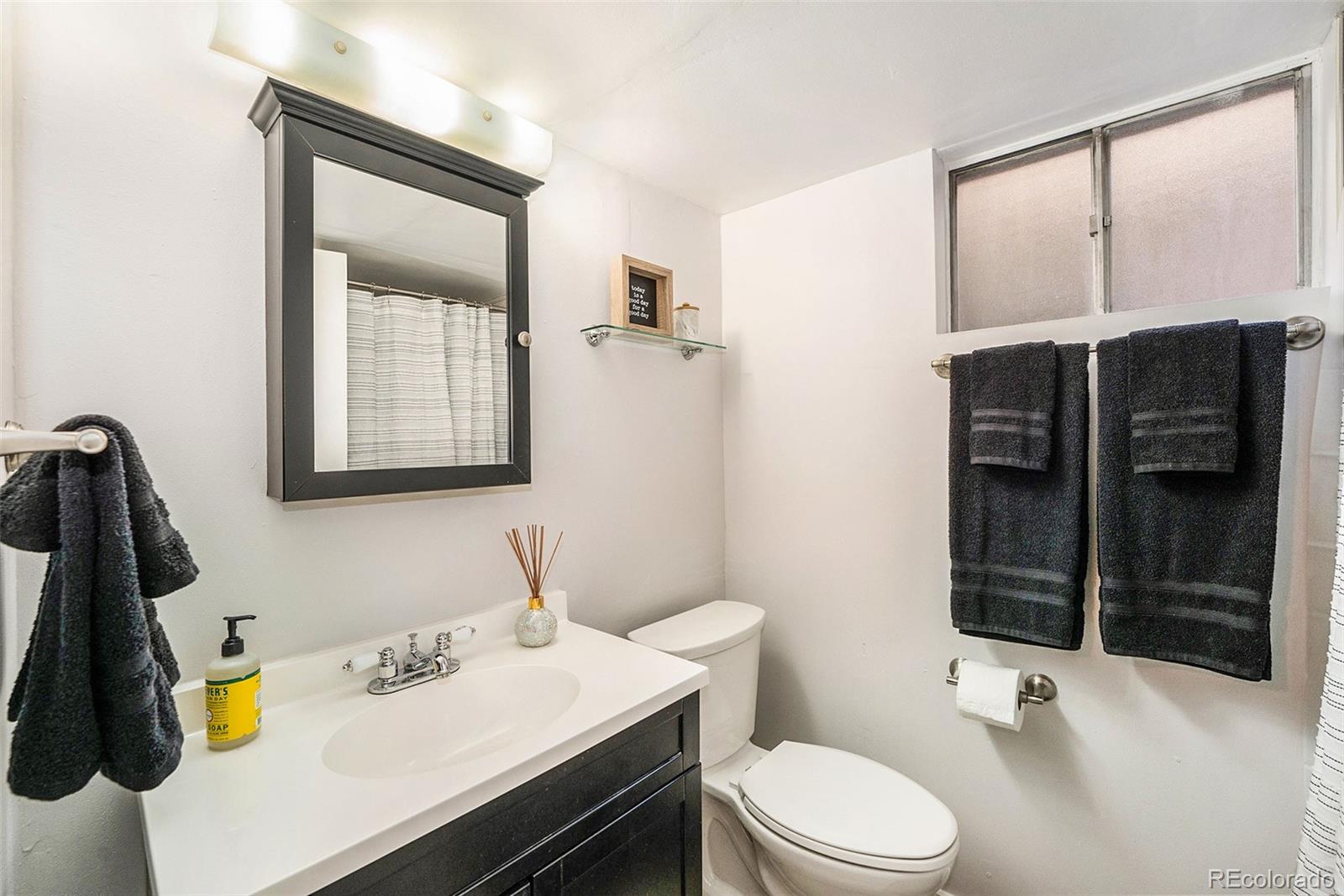 MLS Image #36 for 1416  stuart street,denver, Colorado