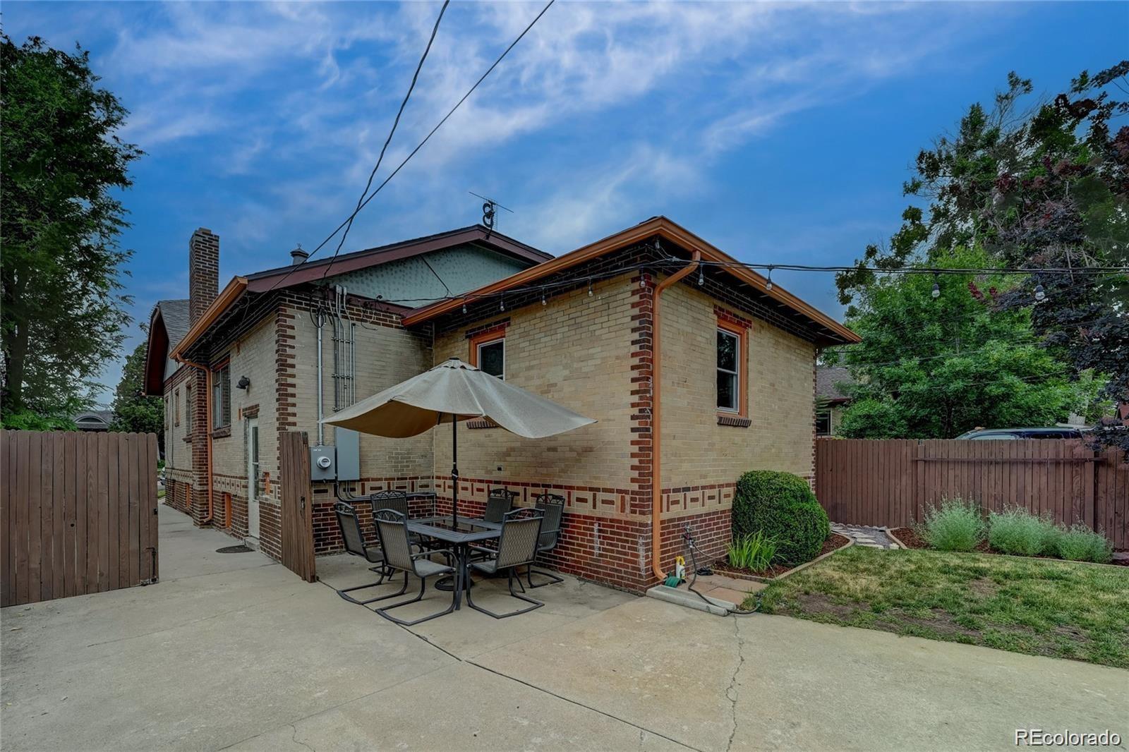 MLS Image #38 for 1416  stuart street,denver, Colorado