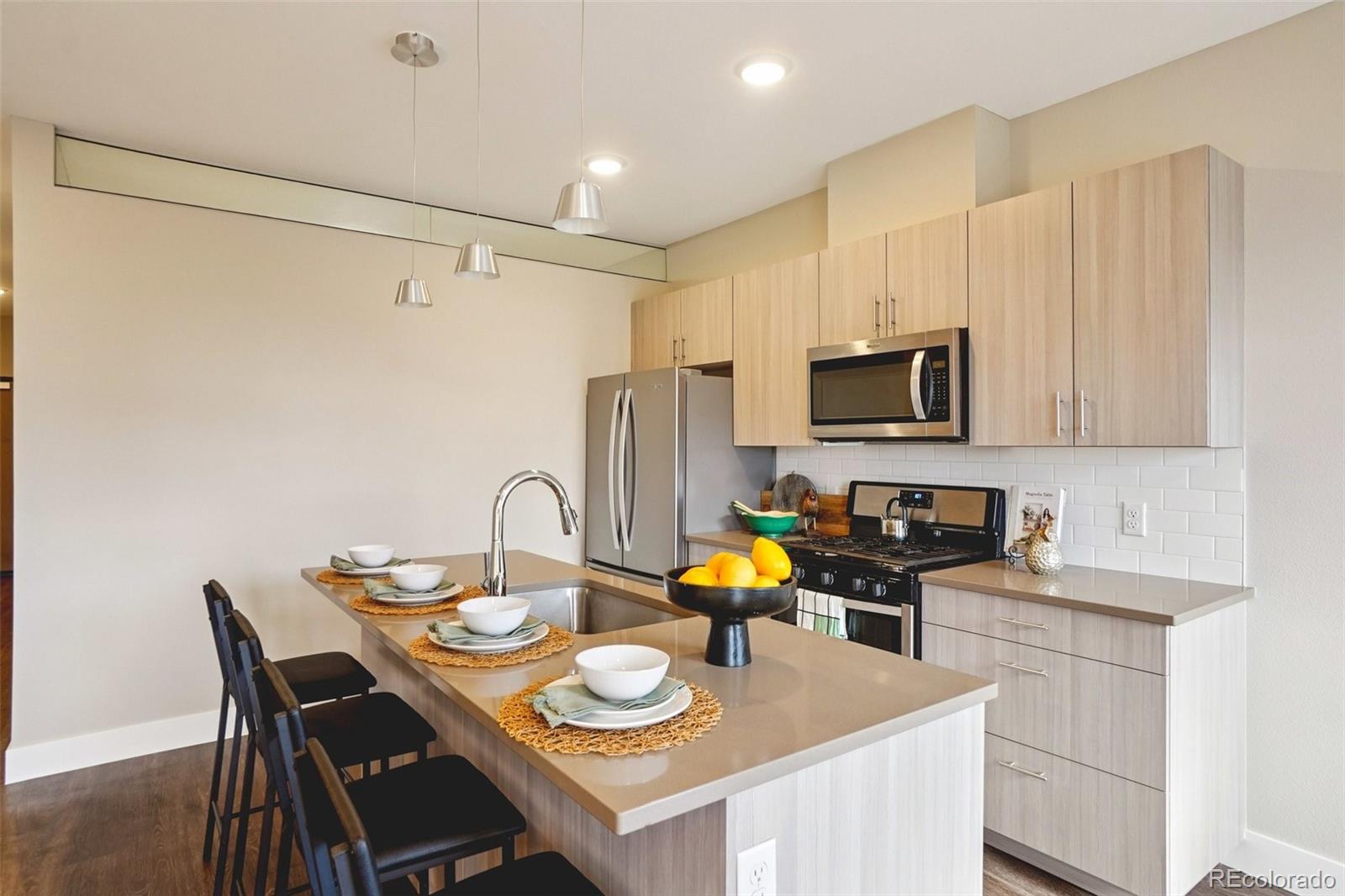 MLS Image #12 for 2374 s university boulevard,denver, Colorado