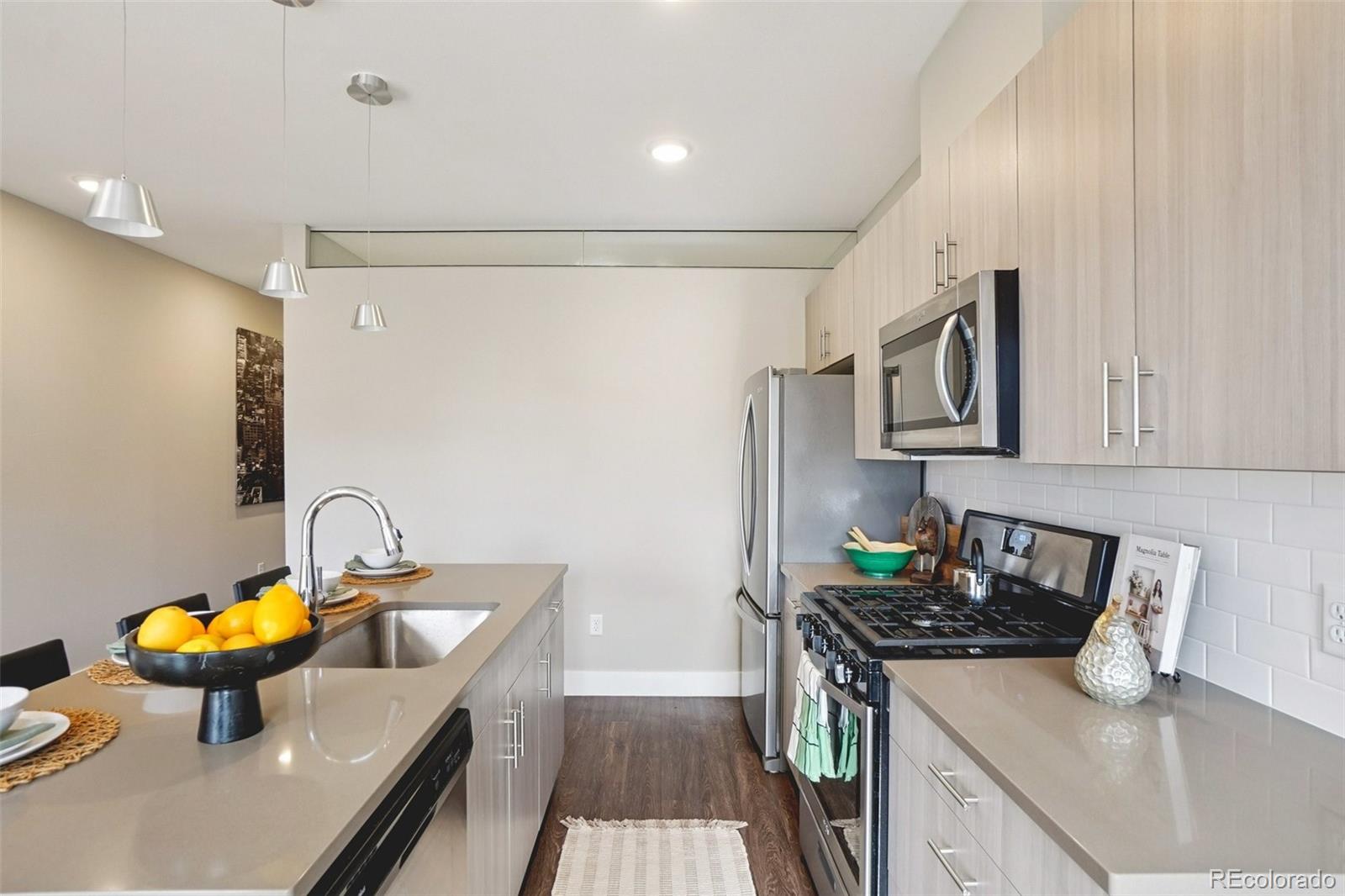 MLS Image #15 for 2374 s university boulevard,denver, Colorado
