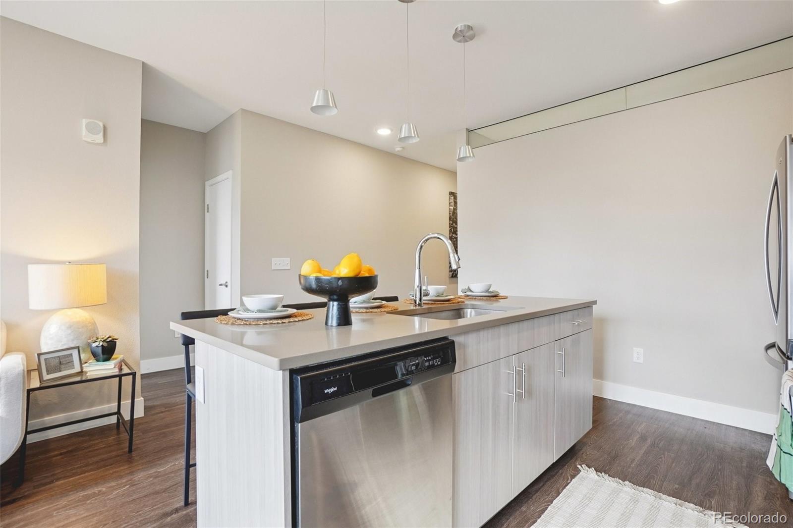 MLS Image #16 for 2374 s university boulevard,denver, Colorado