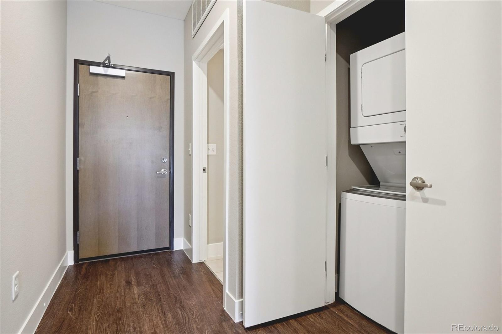 MLS Image #25 for 2374 s university boulevard,denver, Colorado