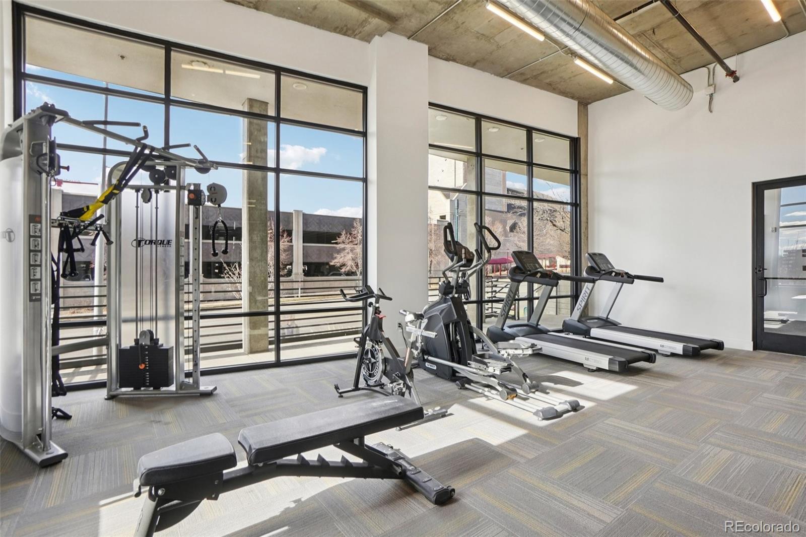 MLS Image #8 for 2374 s university boulevard,denver, Colorado