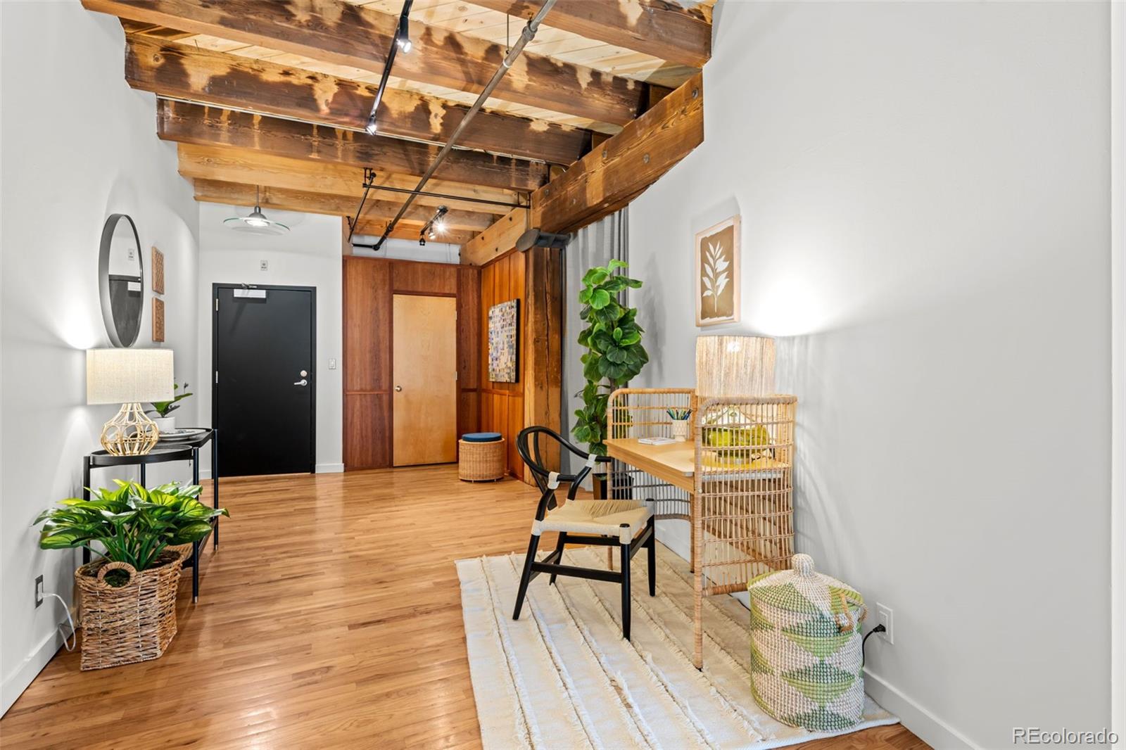 MLS Image #3 for 1745  wazee street 3c,denver, Colorado