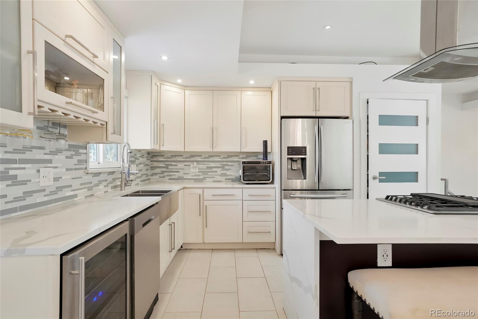 MLS Image #5 for 4863 w radcliff avenue,denver, Colorado