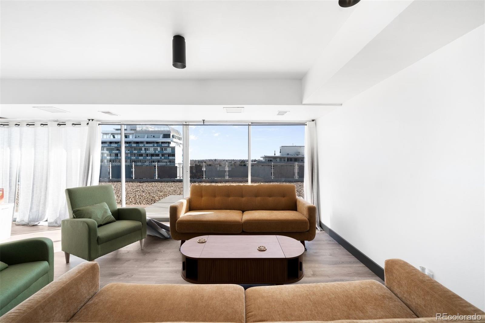 MLS Image #13 for 1121  albion street,denver, Colorado