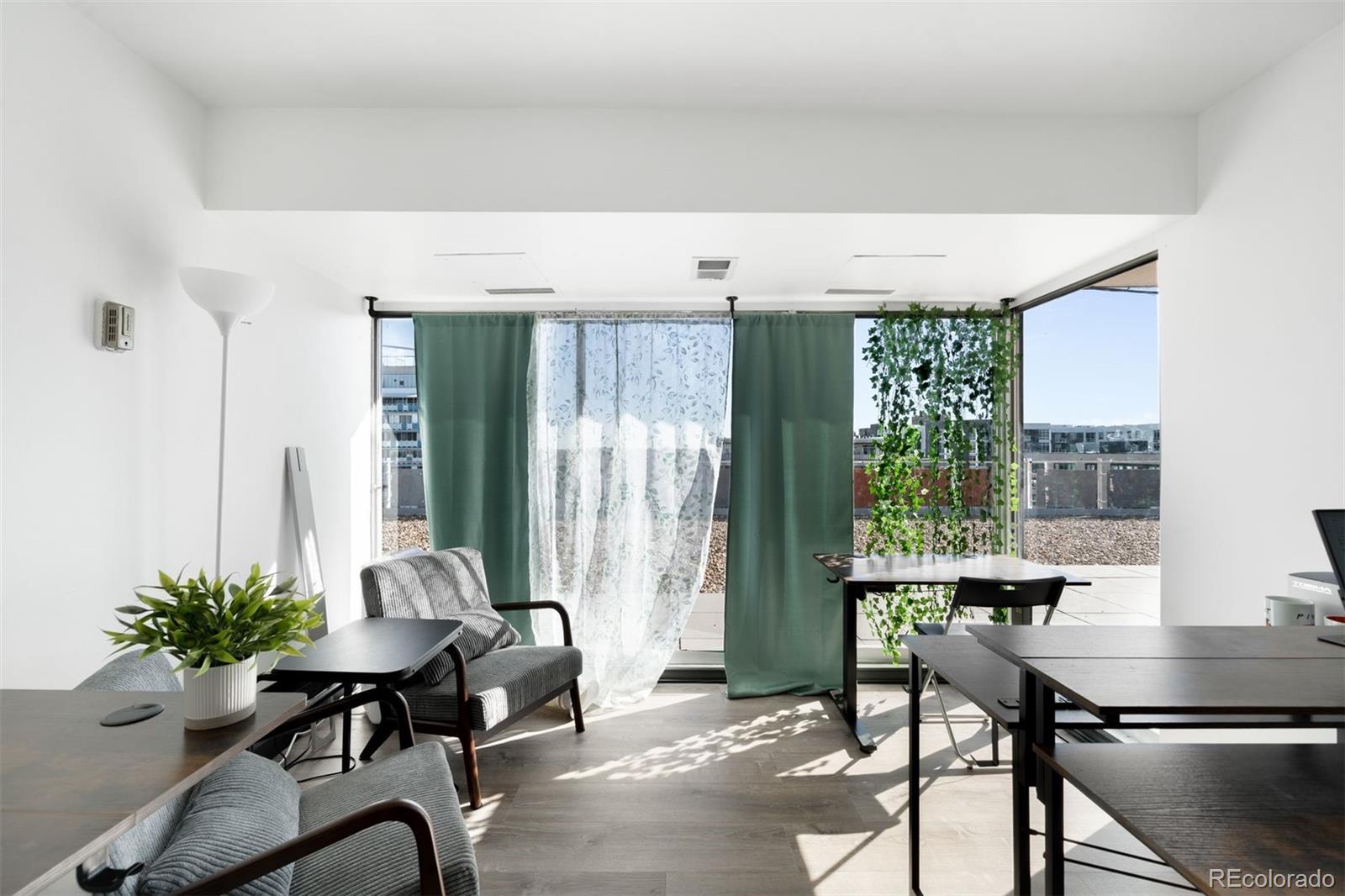 MLS Image #18 for 1121  albion street,denver, Colorado