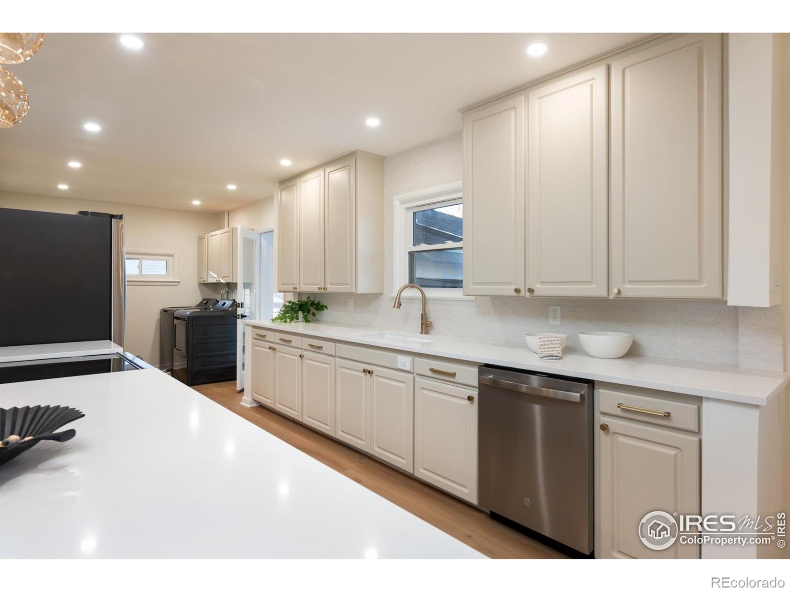 MLS Image #13 for 6  sunset circle,longmont, Colorado