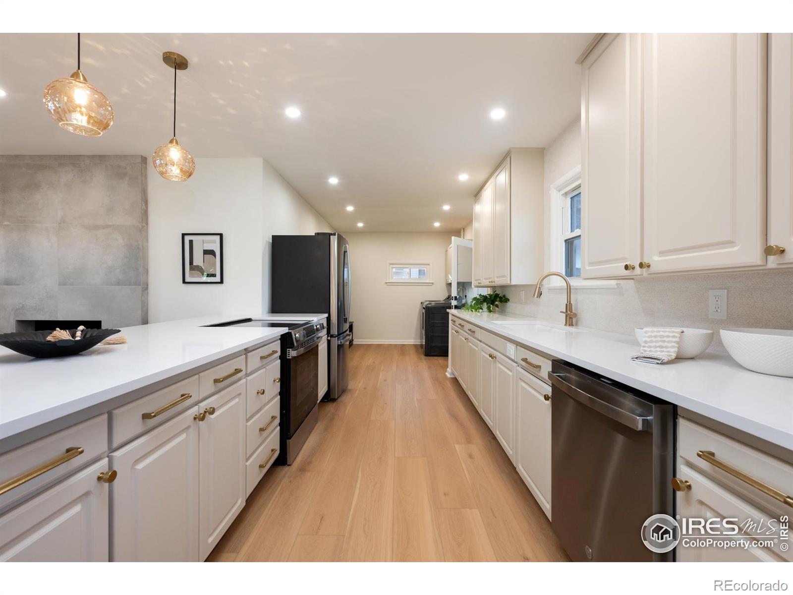 MLS Image #14 for 6  sunset circle,longmont, Colorado