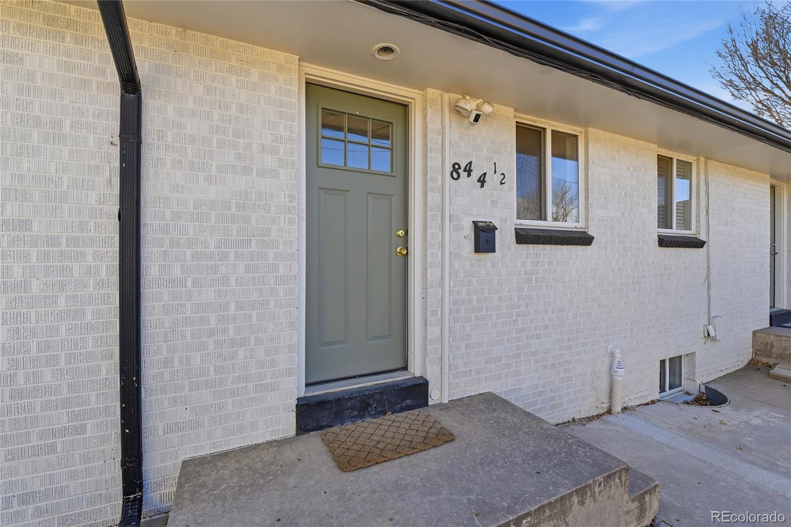 MLS Image #11 for 844 1/2  forest street,denver, Colorado
