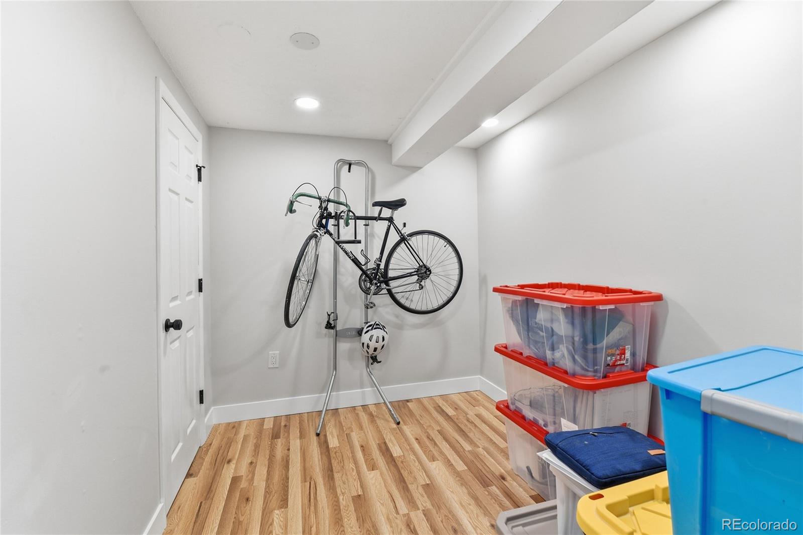 MLS Image #7 for 844 1/2  forest street,denver, Colorado