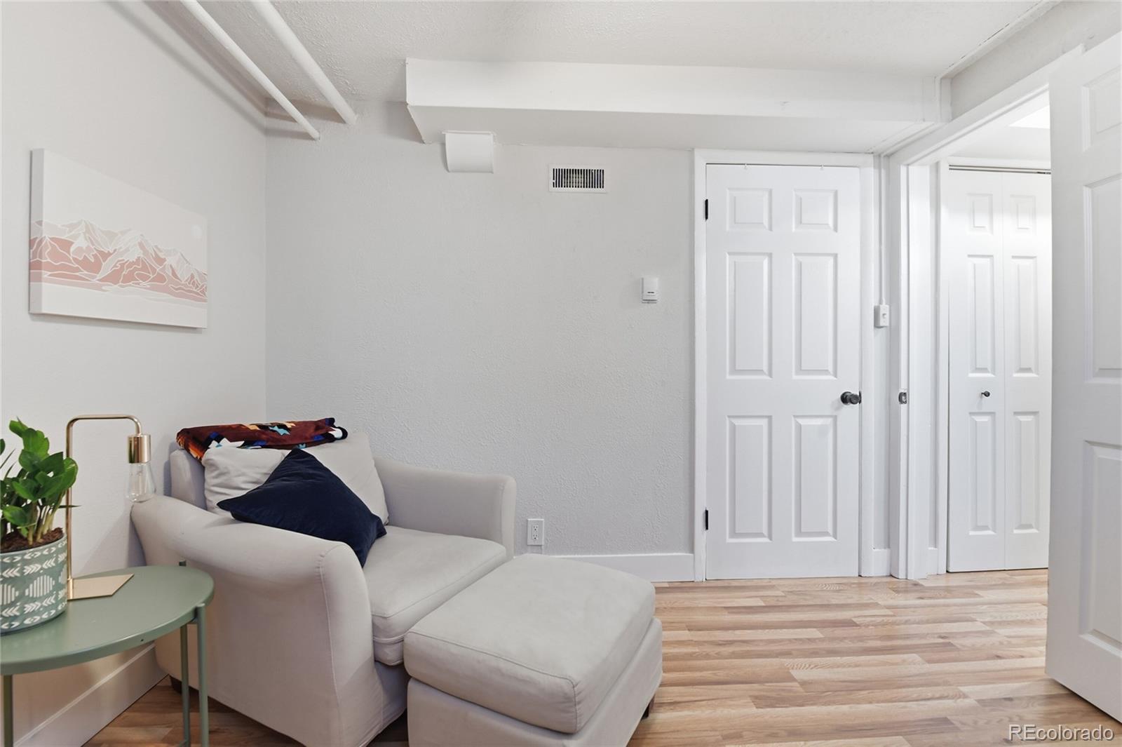 MLS Image #9 for 844 1/2  forest street,denver, Colorado