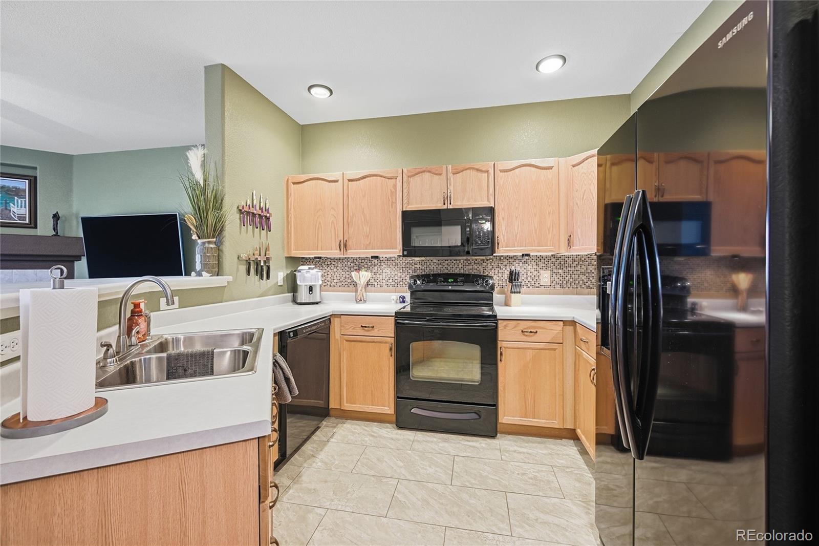 MLS Image #8 for 8374 s holland way,littleton, Colorado