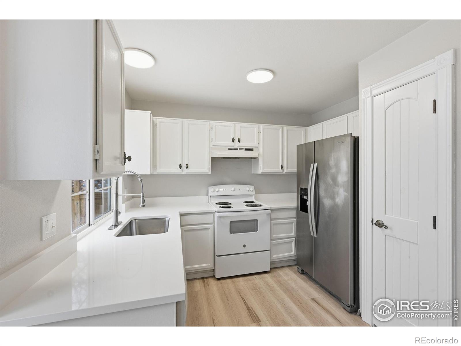 MLS Image #13 for 654 w sandbar circle,louisville, Colorado