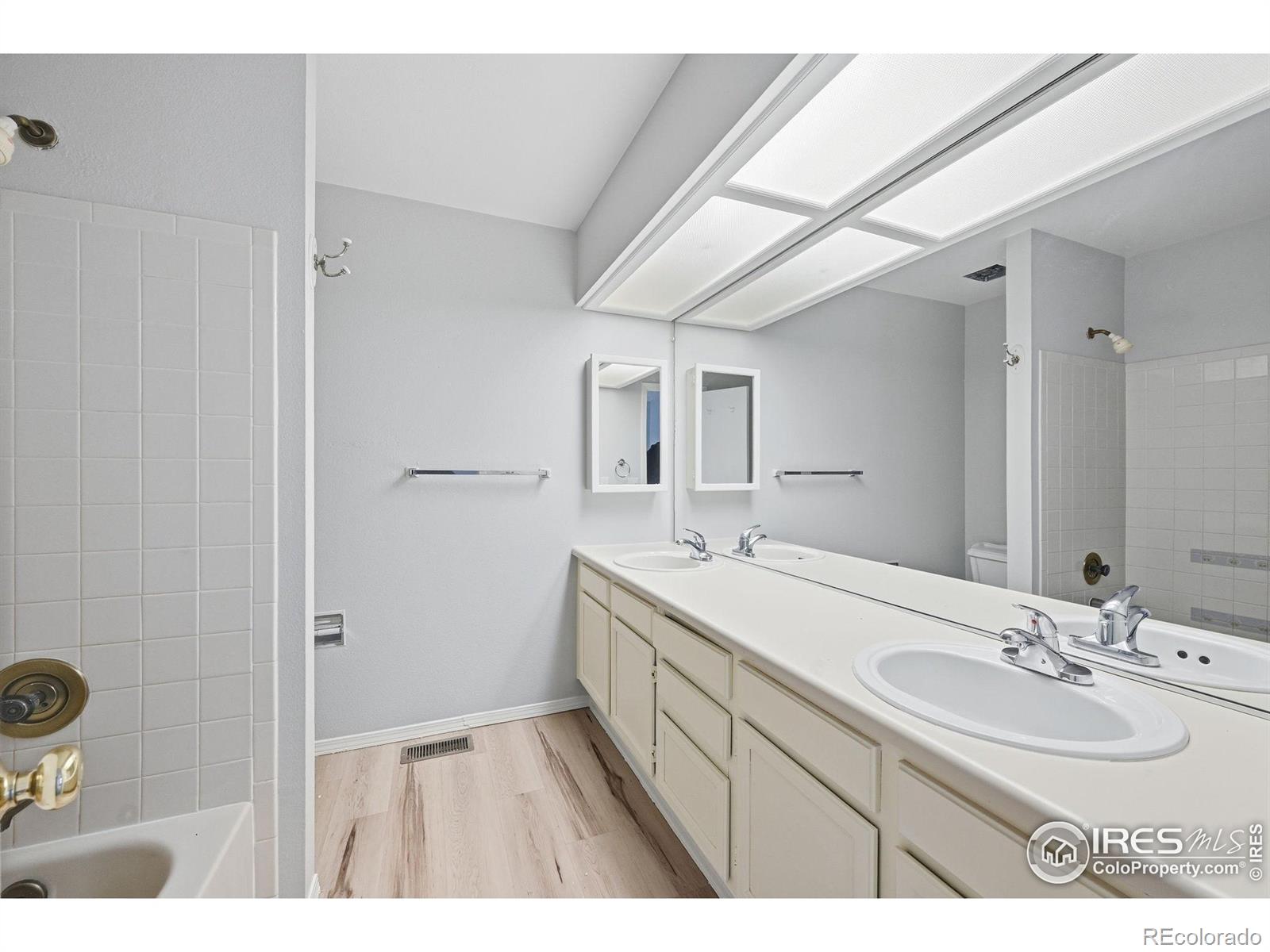 MLS Image #23 for 654 w sandbar circle,louisville, Colorado