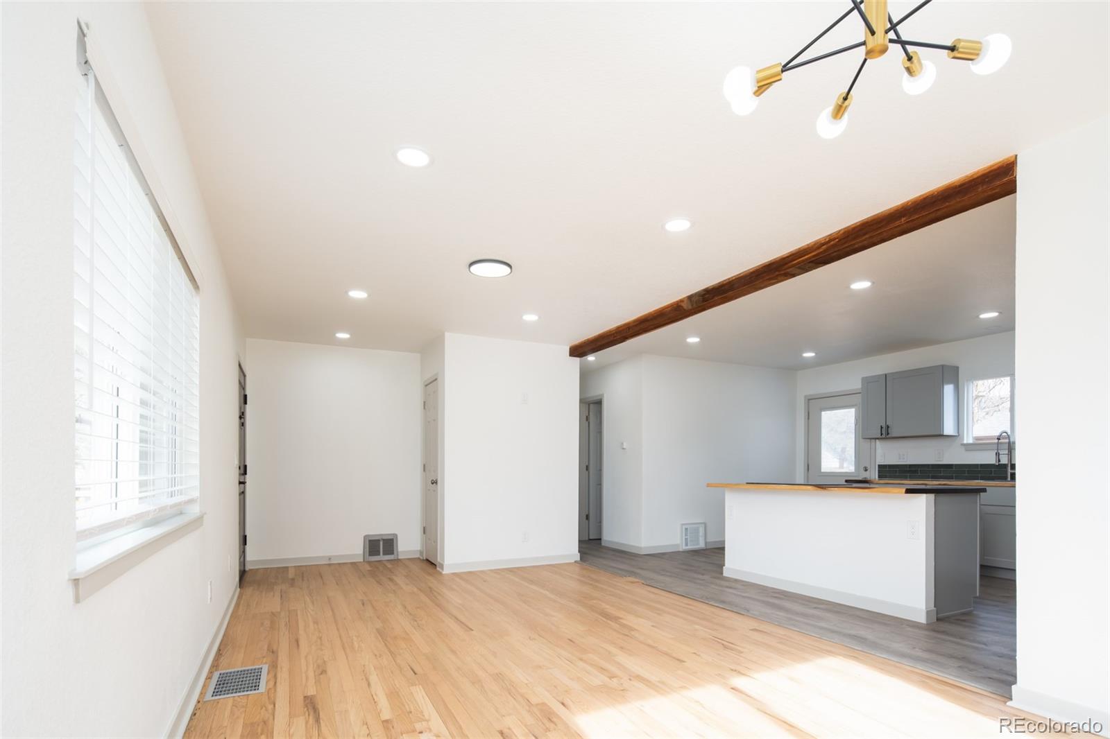 MLS Image #11 for 4970  milwaukee street,denver, Colorado