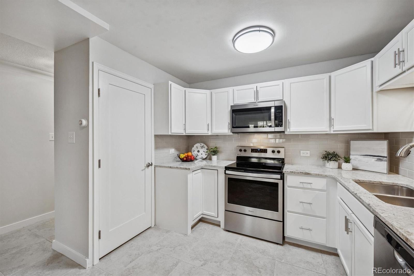 MLS Image #4 for 650 s alton way 10a,denver, Colorado